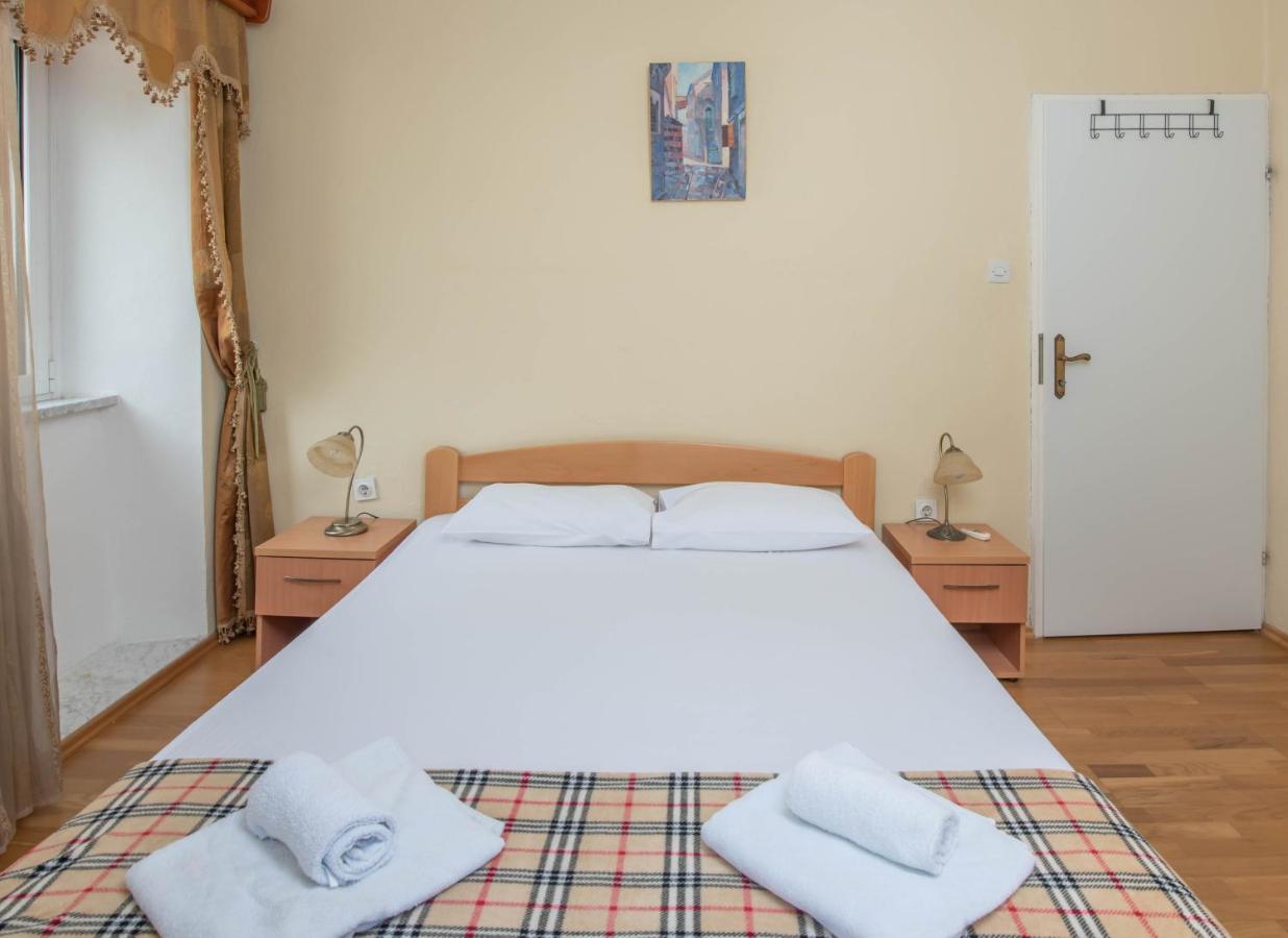 Apartments Radimir Kotor Eksteriør billede