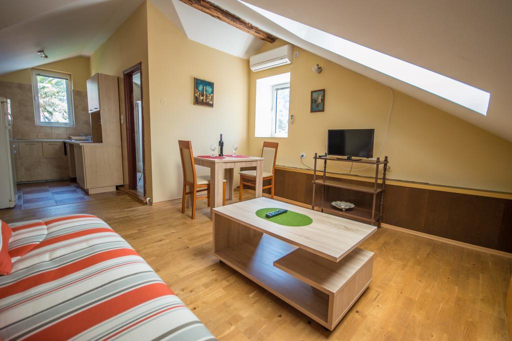 Apartments Radimir Kotor Eksteriør billede